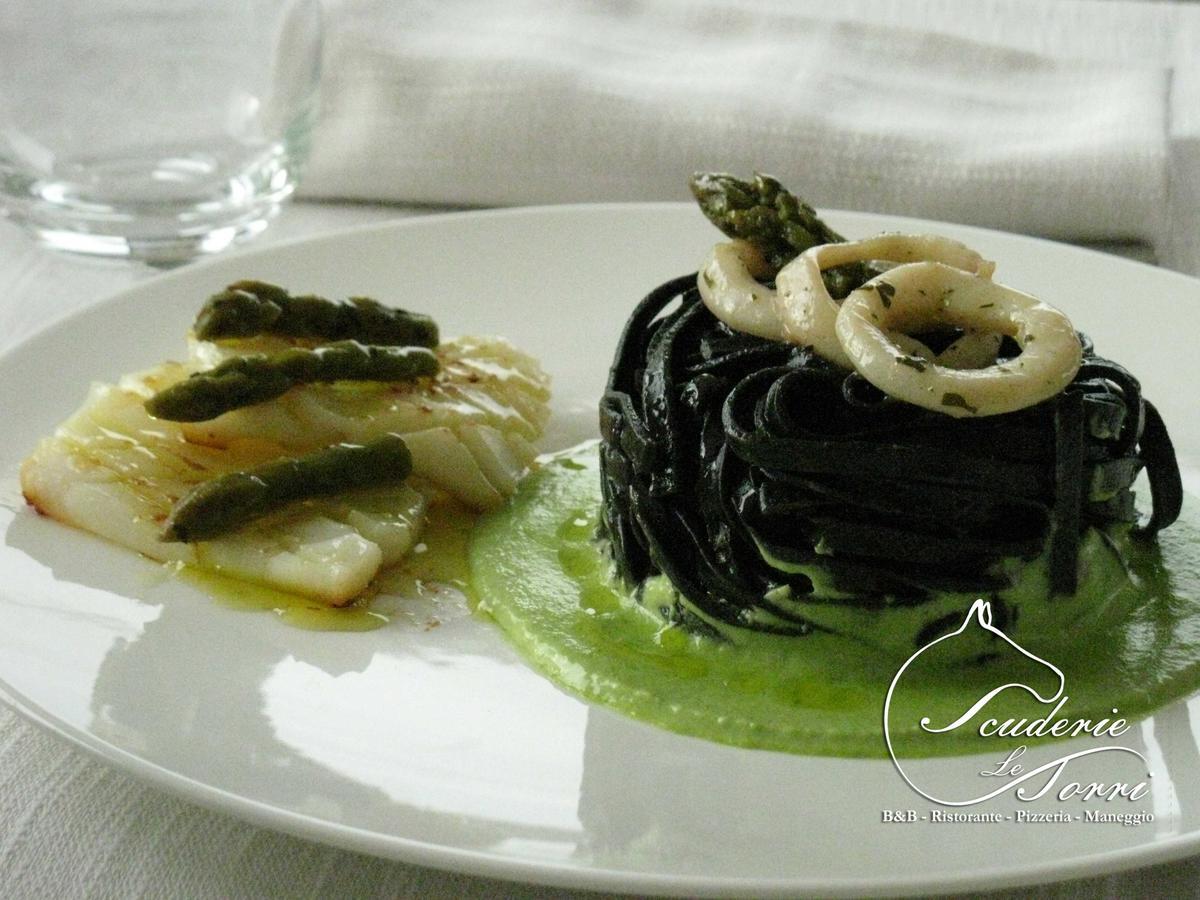 Scuderie Le Torri B&B 폴리나노 아마레 외부 사진